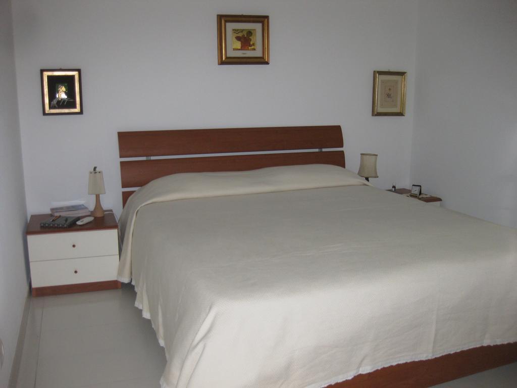 Casa Vacanze Le Rose Marina di Ragusa Kamer foto